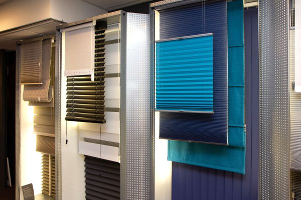 de-vries-wonen-burgum-winkel-raamdecoratie